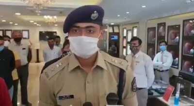 Ndtv fake news busted by kutch police supretended. Ndtv said Tanishq store in kutch was attacked. But store is not attacked and did not receive any threat at all.