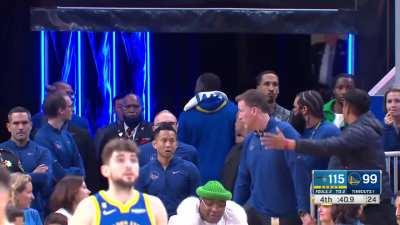 [Highlight] Draymond Green leaving the game despite there being 40 seconds left on the clock, down 16 to the Orlando Magic. He finished with 5/5/6 on 2-6 shooting in 33 minutes.