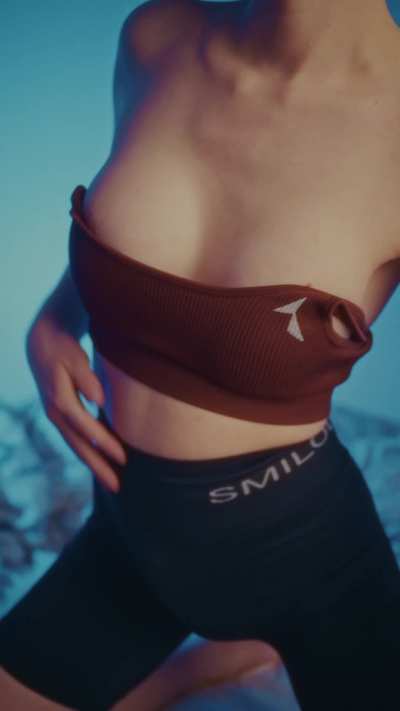 We could be friends with benefits as long as you’re single. (Or if your GF is cool with it) 