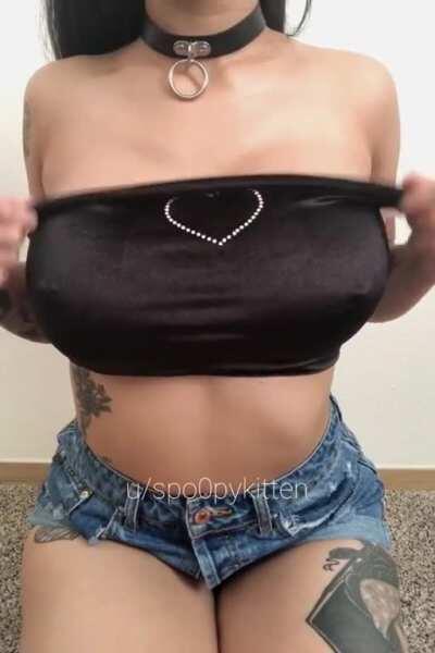 exposing my tits is much more pleasurable than i was led to believe heh