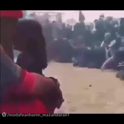 [Emotional] Amid the play of Ashura, the little girl came to the actor of Shimr and pleaded with him not to kill Imam Hussain (as)