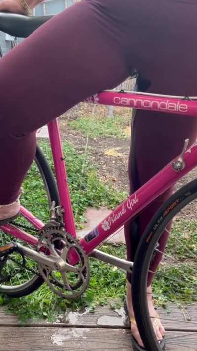 Biking always always makes me need to pee