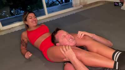 Latina Squeeze Challenge