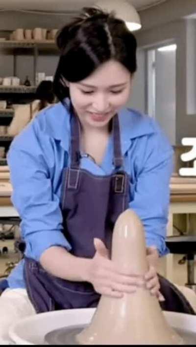 Mina pottery date with chae