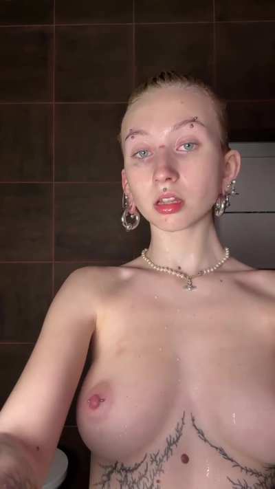 I think I'm just going to walk around like this today