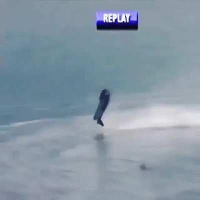 High speed boat racing is f'ing crazy!