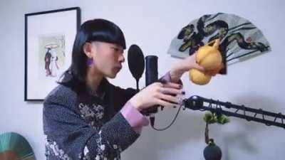 The grooviest beatbox I’ve ever heard in my life.