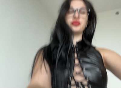 I love filming how I stretch his hole