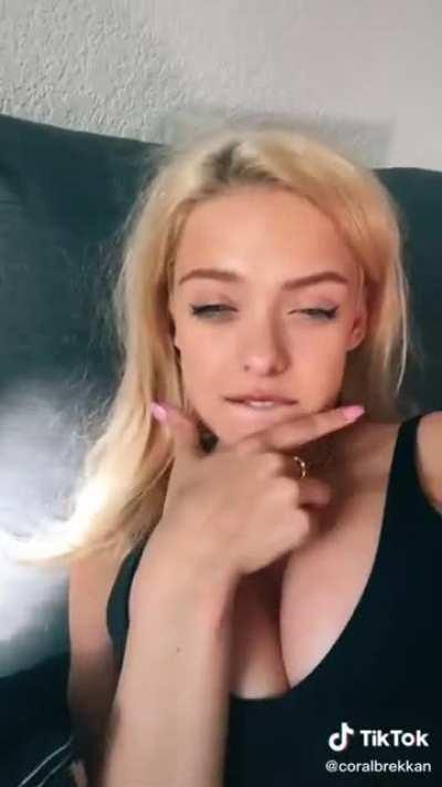 dude she literally has Pecs at this point