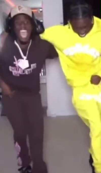 Bruce really sturdier than Kai 🤷🏾‍♂️