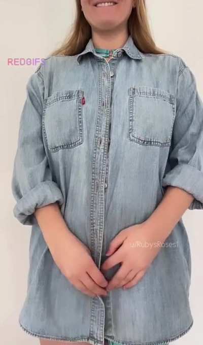 What I’m hiding underneath will make your dick twinge