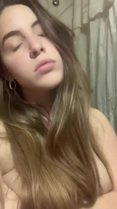 I feel so alone right now... do you want to keep your little girl company - can i be ur fuckdoll?