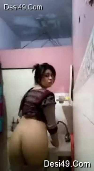 Desi 😍cute 🍑girl show 💋nudity full video