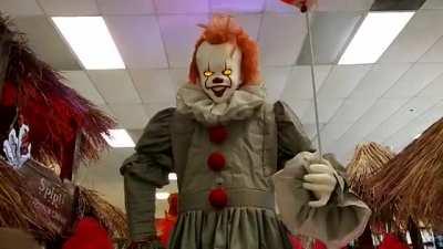 Pennywise Animatronic