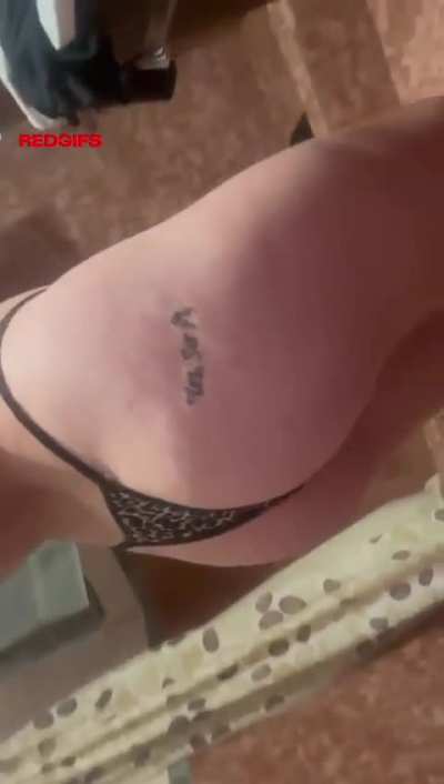 19f [F4M] Ready for action