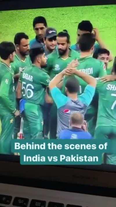 India v Pakistan, most hilarious one yet!