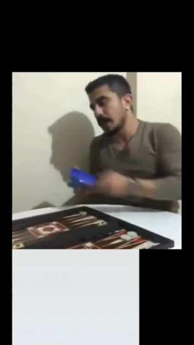 mükemmel kesilmiş çığlık