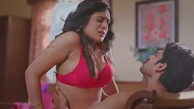 Worthy cruves material baddie