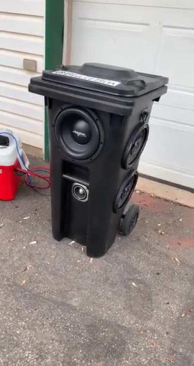 Ayo miss the rage slaps on the new speakers