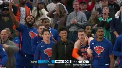 [Highlight] Cam Reddish ties the game for the Knicks vs the Grizzles with 3 seconds left in the game