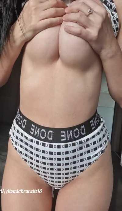 Do you like how my natural D cups sit on my 5'1 body?