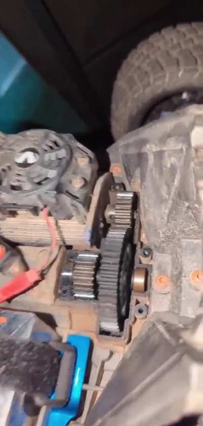 Traxxas Maxx motor spins but ... Doesn't.. spin?