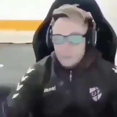 So no te gusta te vas baneado😡😡🥵