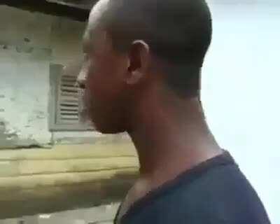 Unarmed man vs man with machete