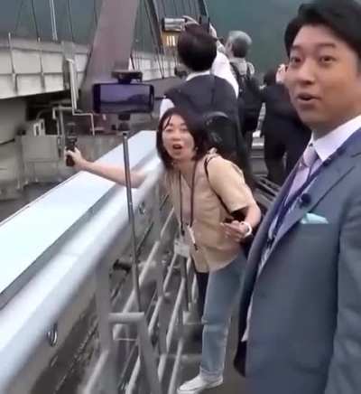 Seeing a maglev train at 310mph