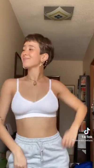 Los pezones de Miranda Santizo #nude #nips #hot #boobs