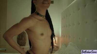 Kira Noir & Noemie Bilas (2021)