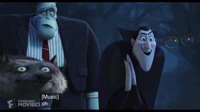 This how Dyl was dancing in the club 🤣🤣