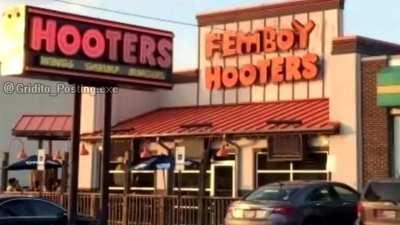 Hooters desembarca en argentina gracias a las fuerzas del cielo.... Gracias Chadlei!!!! 