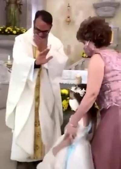 Hi-5? Yea, a high 5!