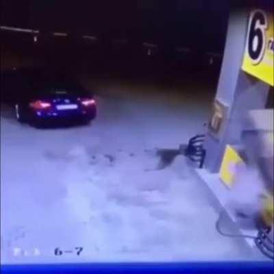 A friend sent this to me. 😗