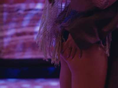 Margaret Qualley, Madelyn Cline and Sabrina Carpenter in House Tour Music Video (2026)