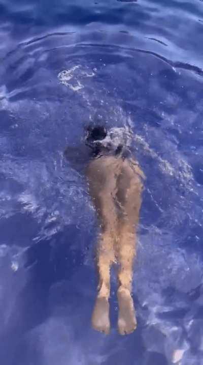 Grab me before it's too late 😋 [F]