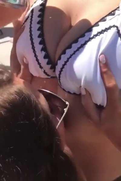 Drunk College Girls Partying