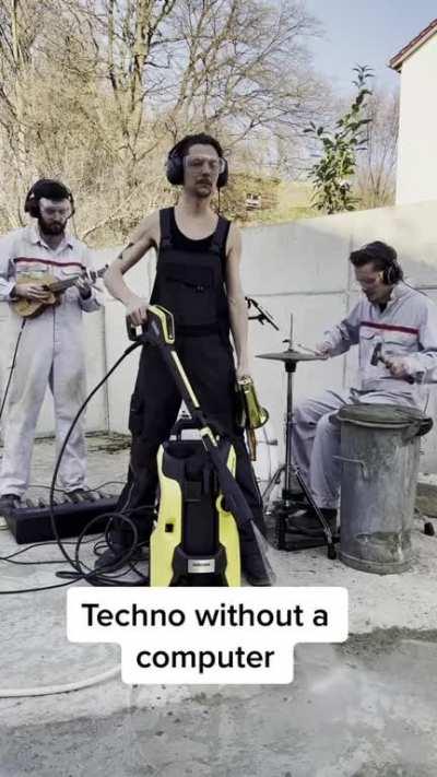 Techno without a computer