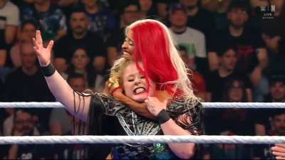 Zelina Vega is in action, but will Chelsea Green's efforts prevent her from winning?!