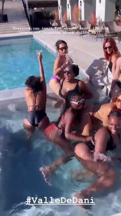 O MY GOD 💍💍💍😍😍😍💍💍💍 