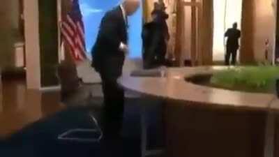 A palavra agora é do presidente Jair Bolsonaro do Brasil