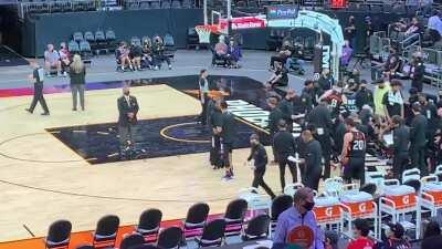 [Highlight] Chris Paul was coaching Devin Booker so hard in the middle of a blowout that Galloway has to drag him off the court