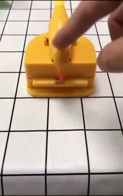 This Toothpick-Dispenser.