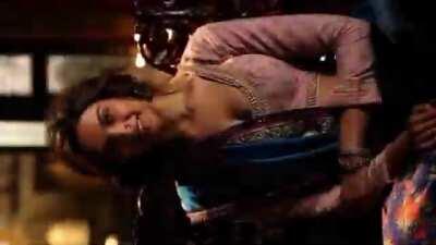 Hi, this is my new edit on Deepika Padukone from Ramleela BTS - Vertical Edit.