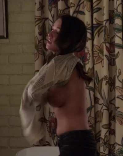 Addison Timlin has such great tits