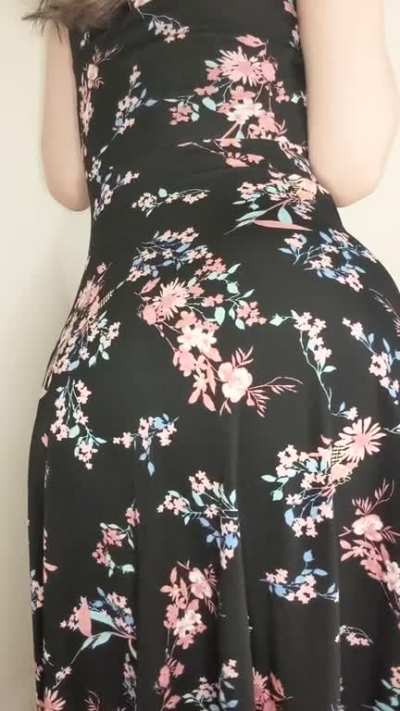 Super Stinky Girl farts 😜 The full video will be linked below in the comments ↙️💦