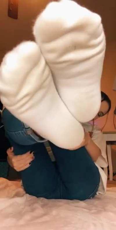 After work smelly feet😍🦶🏻