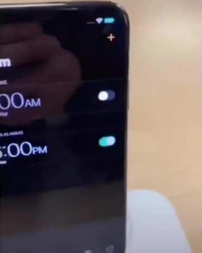 How to get banned from Apple store for life