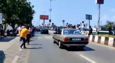 Vintage classic cars rally in Mumbai